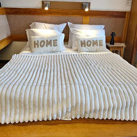 1650 - Mountain View - Snow Front 2s03